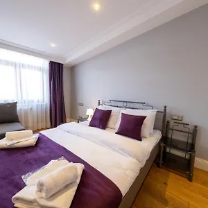 Hotel The Luxury Frame Suites